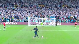 Emiliano Martinez loves dancing after penalties.