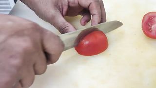 simple easy beautiful tomato flower decoration carving garnish. hotel & restaura.