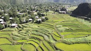 Unbelievable_Mountain_Village_Life_Pakistan_in_Kashmir___Ancient_Culture___Stunning_Pakistan