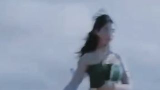 Bagian 19 @Dara Sarasvati Nyai berpakaian