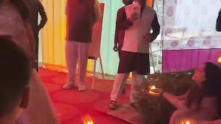 We surprised our bride❤️???? #shaadi #wedding #photography #surprise #bride #sangeet #dance #song