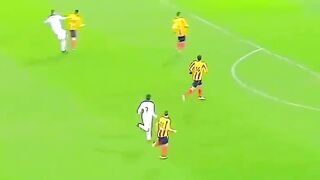 Ibrahimovic top 10 goals(