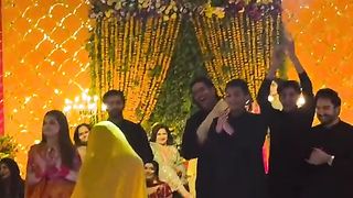 Boys dance so funny #