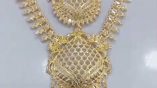 New gold necklace design