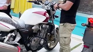 اینم برای ۱۳۰۰ بازا