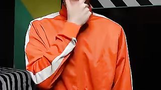 Extra fingers trick