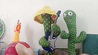 What is talking between cactus tree dolls, monkey robots and cars?