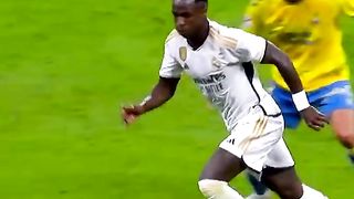 Vinicius Jr Dribbling Skills