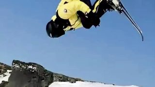 Wtf???? Amazing life risk Skills #respectshorts #reaction #amazimgvideo #funny