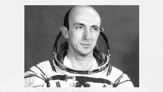 Владимир Васютин_ Почему Этого Космонавта Пришлось Эвакуировать с Орбиты.