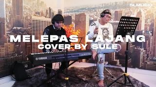 MELEPAS LAJANG - ARVIAN DWI FT. TRI SUAKA (COVER BY SULE)