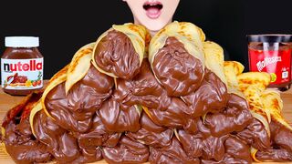 ASMR NUTELLA CHOCOLATE CREPE ROLLS KITKAT MAGNUM ICE CREAM MALTESERS DESSERT MUKBANG먹방 EATING SOUNDS