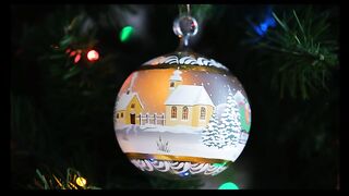 Christmas Decoration | Christmas Tree Bright Sparkle Lights Christmas Globe Motion Graphic video