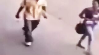 Duvido tu não rir kkkkkI doubt you don't laugh kkkkkkkk