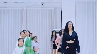 Tiktok dance challenge