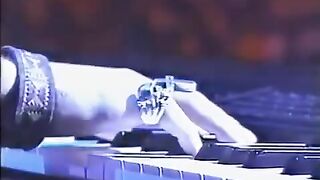 Steelheart - She s Gone