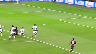when leo Messi destroyed Tottenham