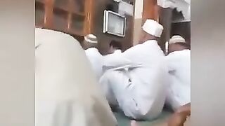 Jumma ka khutba dete dete death ho gaya