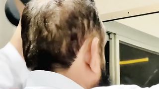 Molana_Tariq_Jamil_is_working_out_in_his_gym_