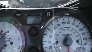 Suzuki Hayabusa - 412 km/h
