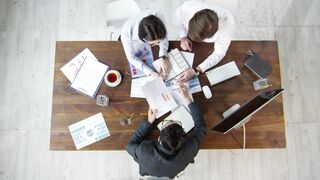"Visual Vista: Empowering Work Meetings with Video Conferencing"