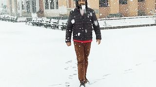 Enjoy in snowfall