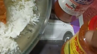 چکن گریوی چاول سفید