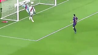 Smart Moments Footballs