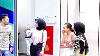Siapa lgi klo malu mau tunjukin jari tengah_ #prank #shorts #najibfun