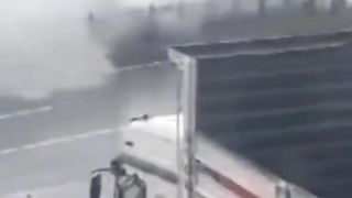 The most dangerous sea in the world is Florida_ USA_strom _omg