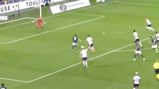 Jamie Vardy Kicks Igbtq flag