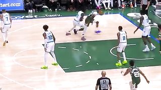#Bucks .omg thanasis with a shamGod lastnight...