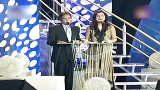 Tariq Aziz Kissed Moin Akhtar _ Loving Memory _ Talk Shows Central.