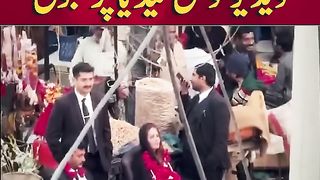 PTI's Zartaj Gull Vs Police _ Video Goes Viral _ #shorts #pti #zartajgul #imrankhanpti.