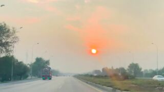 Traveling views