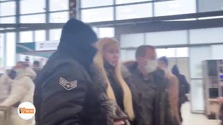Блондинок в дорогих шубах задержали в аэропорту Волгограда по делу о кредитной