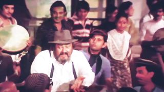Song Saat_Saheliyan_khadi_Khadi