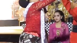 ISO nyekel jempol sikil 50 RB ????????????????????