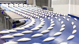 How It's Made: Croissants.
