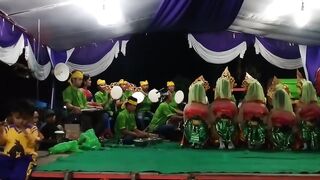 SENI KUNTULAN SRIKANDI BLAMBANGAN Lagu & Joged