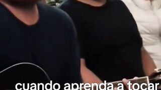 Apoyando atodo
