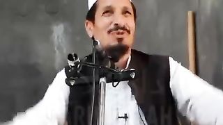 Itna hastay Hain aor hasatay hain