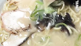 Did it get this crowded? Super delicious ramen in Indonesia