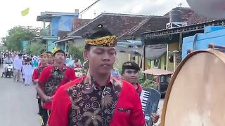 Arak-arakan versi lare semenanjung blambangan #kuntulanbanyuwangi