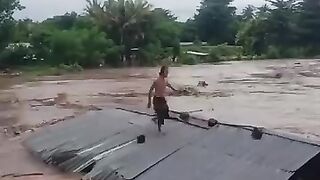 Flooding along the riverbanks of Sumbawa City