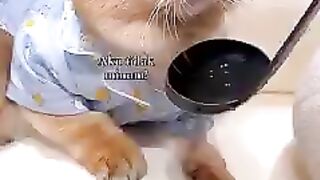 Mpuuuus Oyen Akhirnya Nurut Juga