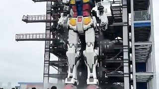 GUNDAM REAL ROBOT