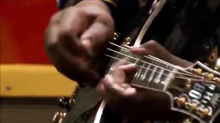 Best blues. The Thrill Is Gone BB King with Eric Clapton, Robert Cray & Jimmi Vaughn