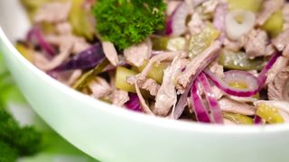 ЗНАМЕНИТЫЙ салат из ТРЁХ ингредиентов! До чего же ВКУСНЫЙ _ Кулинарим с Таней.