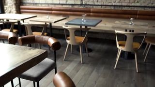 RESTAURANT & BAR DESIGN: Follow the Follower